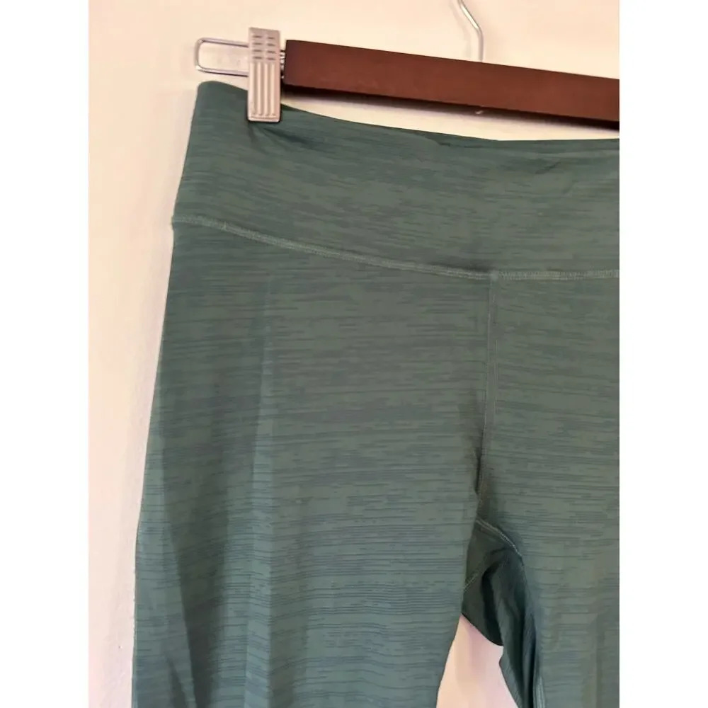 Outdoor Voices womens leggings size M heathered green cropped